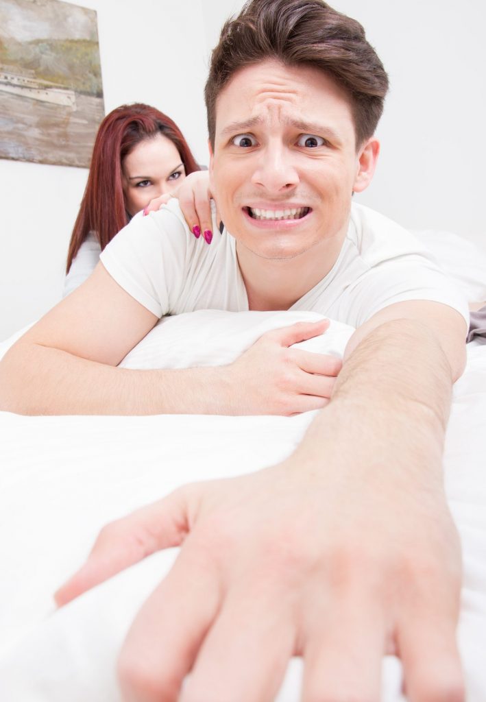 Immer wenn ich mit ihr Sex haben will, also kurz vor dem Eindringen, wird mir kotzübel