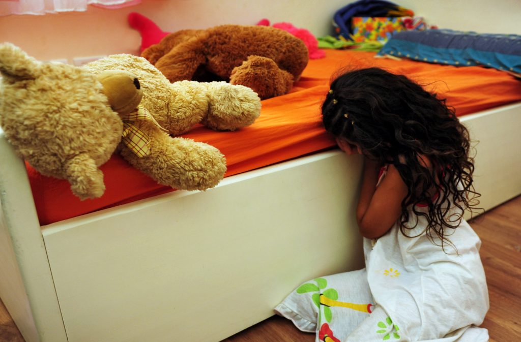 Kompliziert: Ich liebe sie, aber sie ist meine Cousine; und sie wurde missbraucht