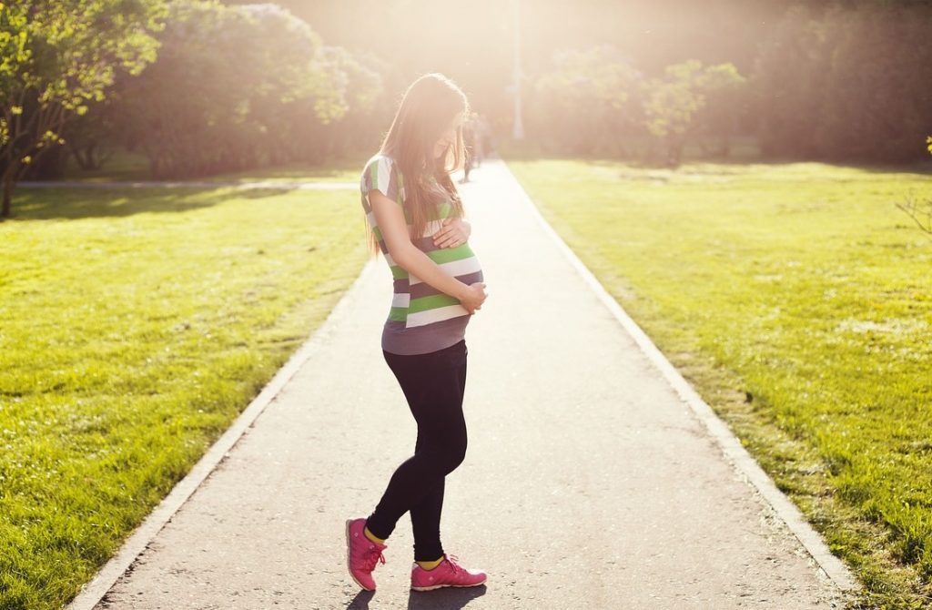 Endlich liebe ich einen Mann, aber er hat mich vergewaltigt und geschwängert