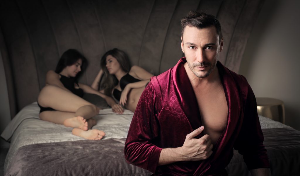 Sollen wir den Flotten Dreier umsetzen? Wo finden wir eine Frau dafür?